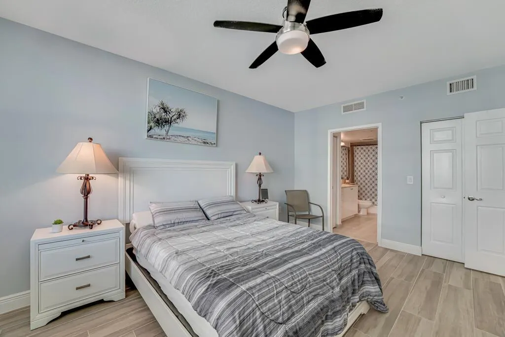 625 Casa Loma Boulevard, #707