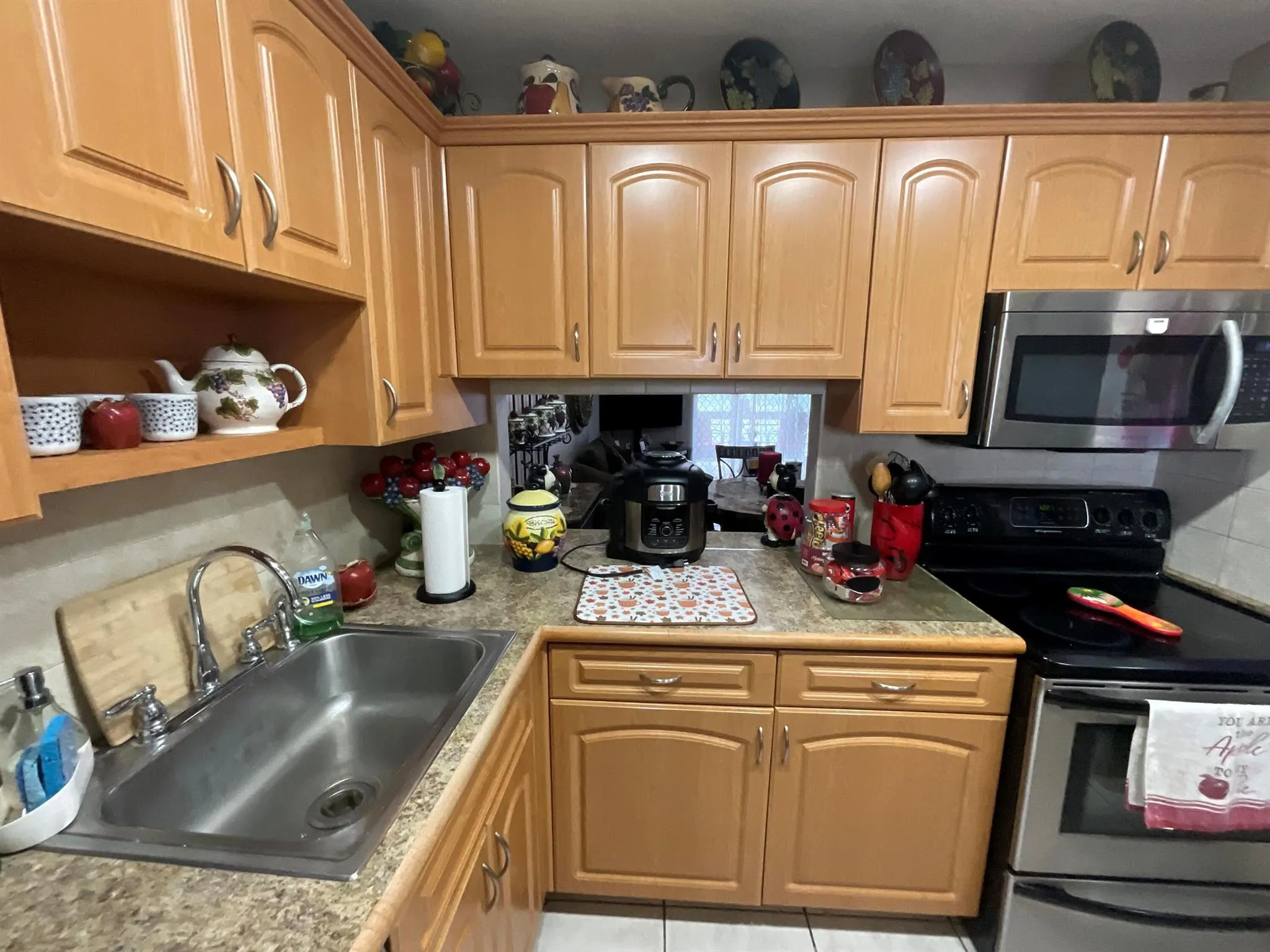 2728 Garden Drive N, #415