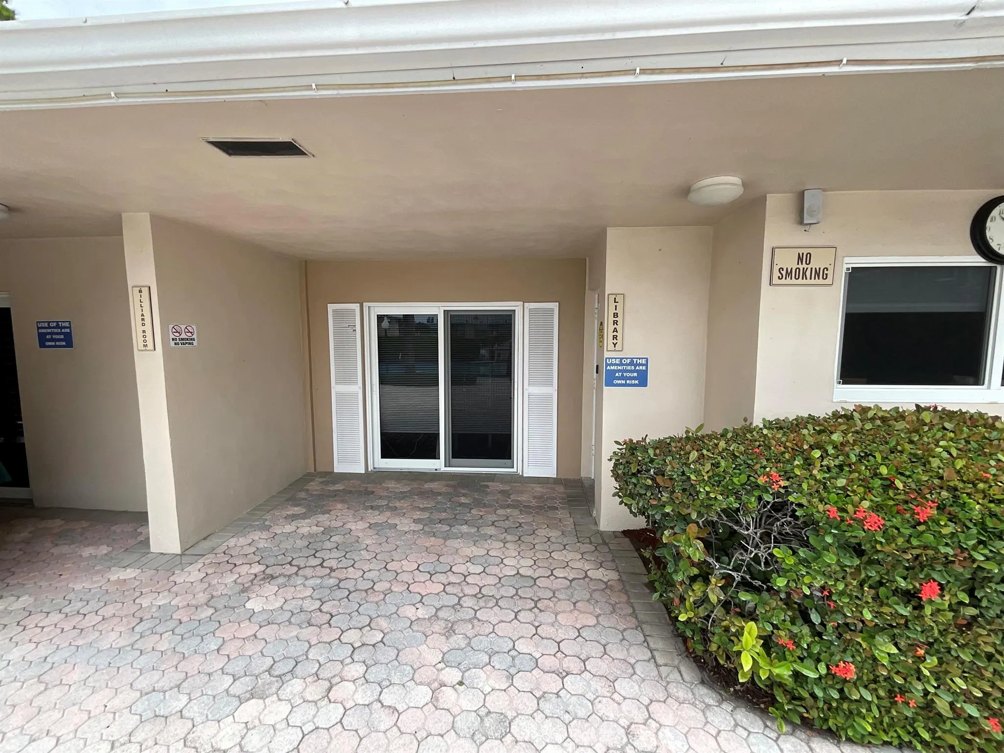 2728 Garden Drive N, #415