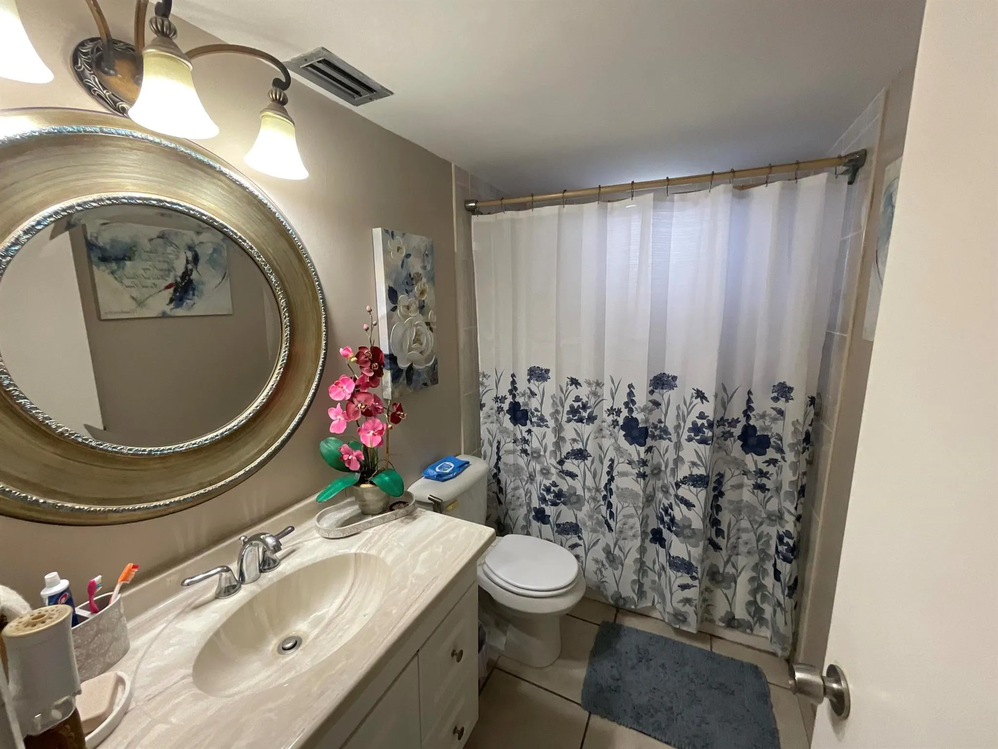 2728 Garden Drive N, #415