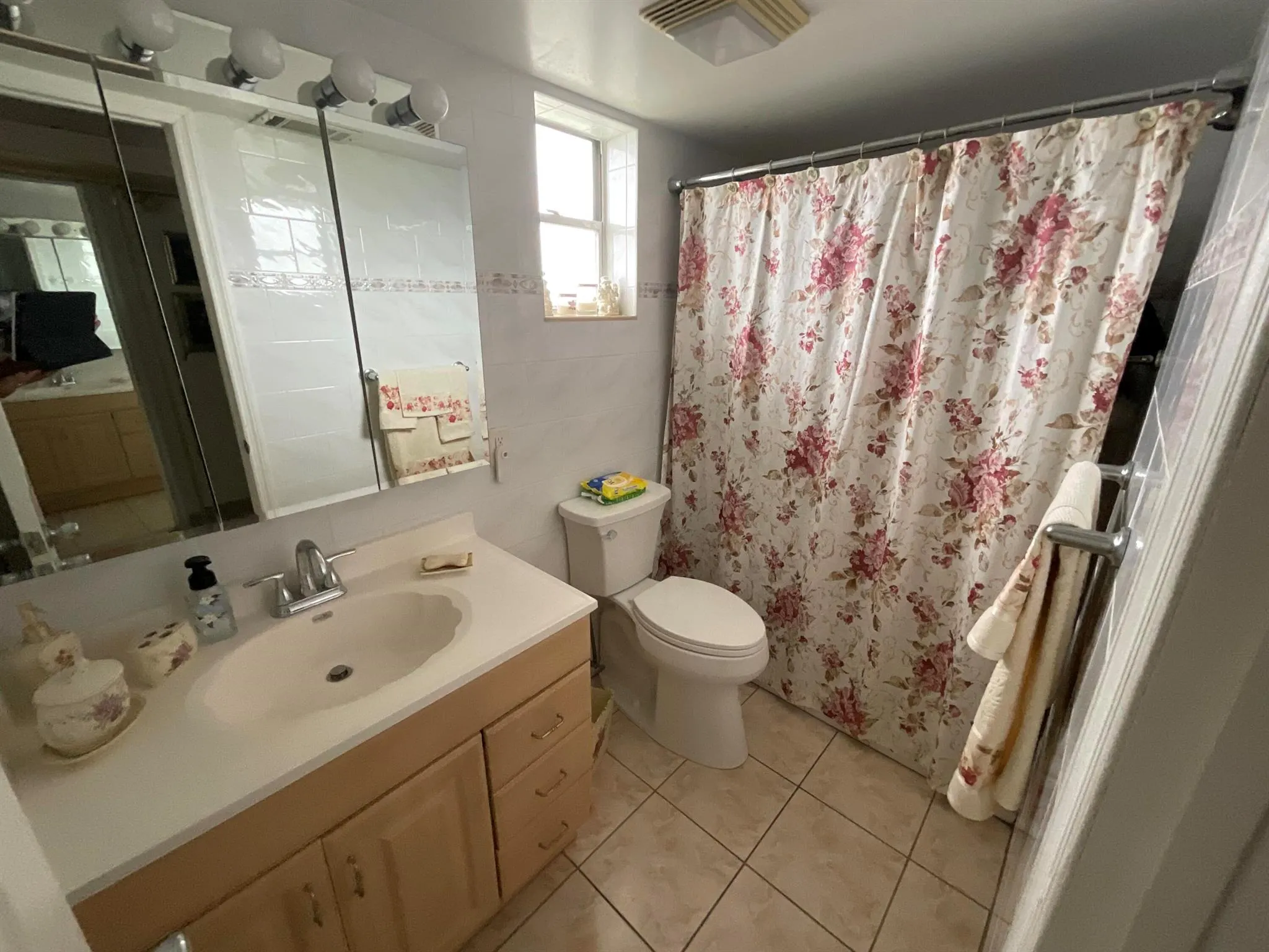 2728 Garden Drive N, #415