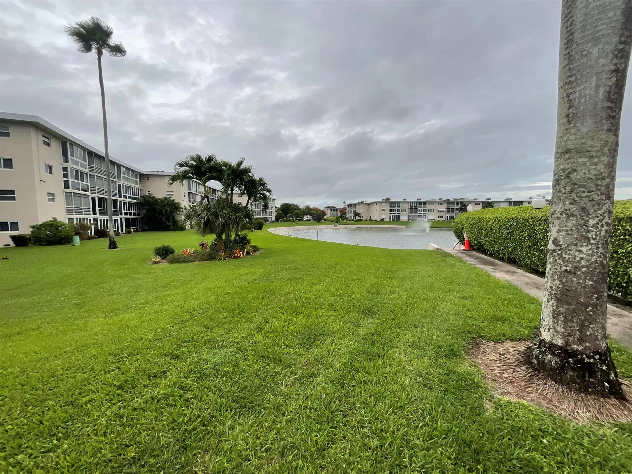 2728 Garden Drive N, #415