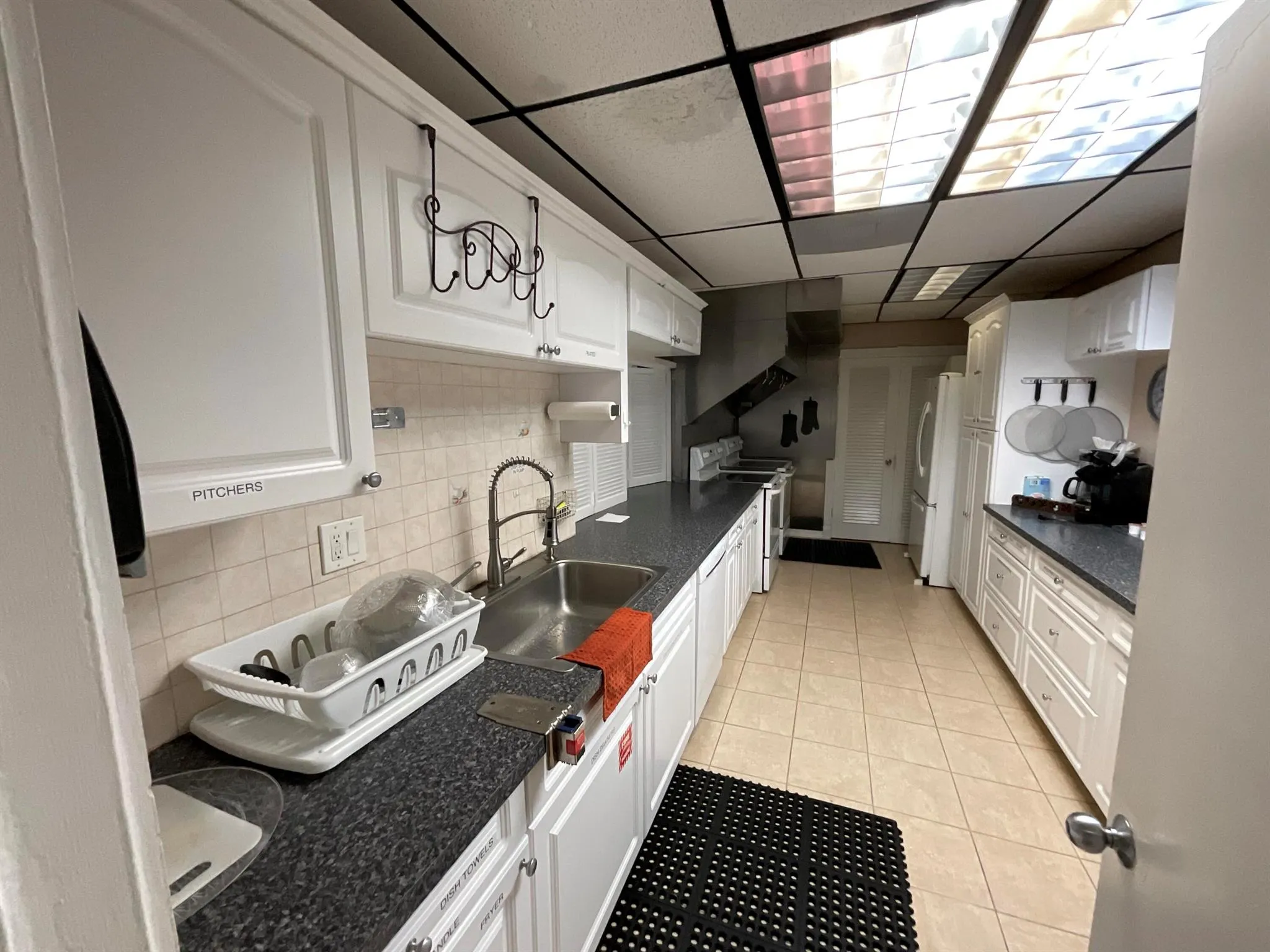 2728 Garden Drive N, #415