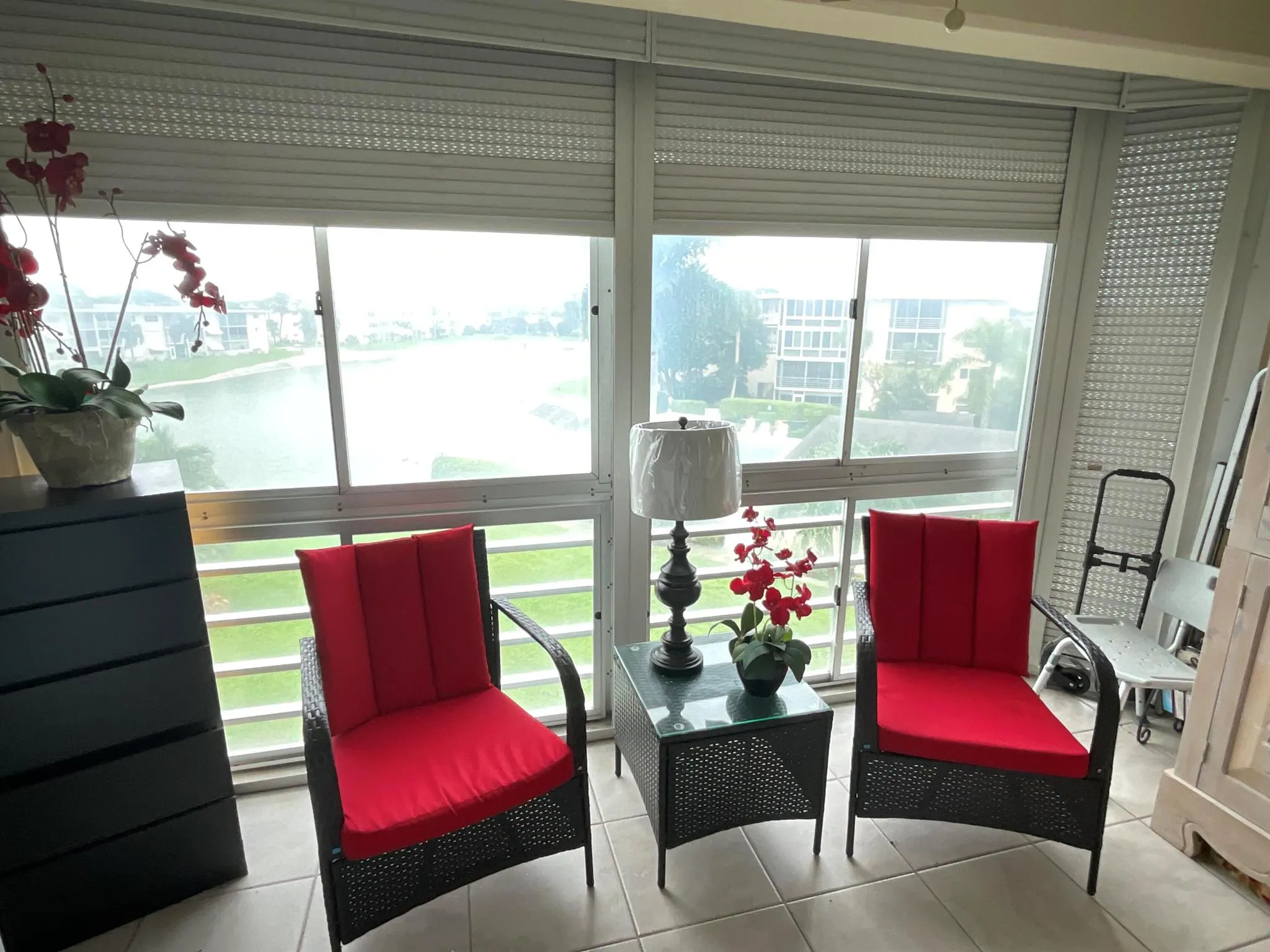 2728 Garden Drive N, #415