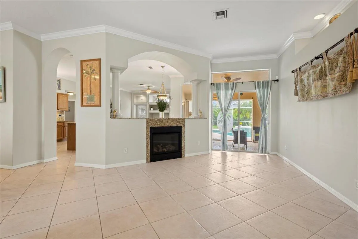6482 NW Regal Circle