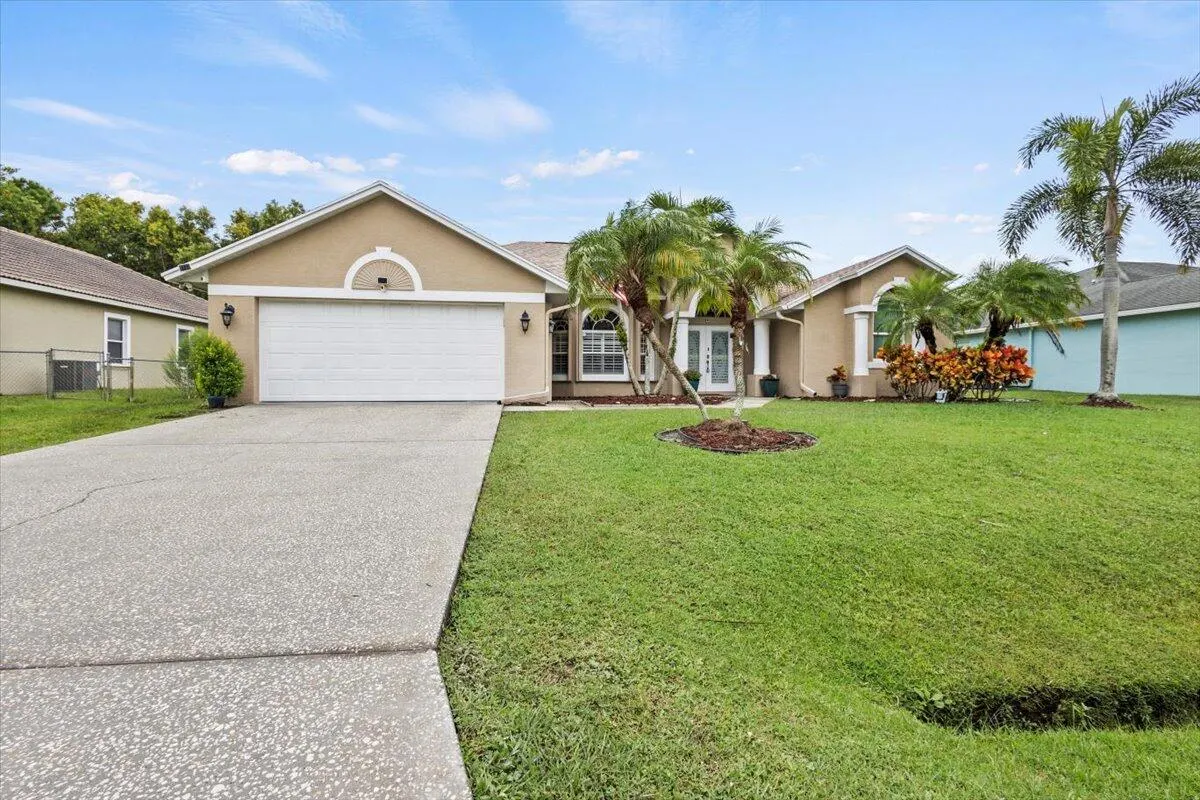 6482 NW Regal Circle