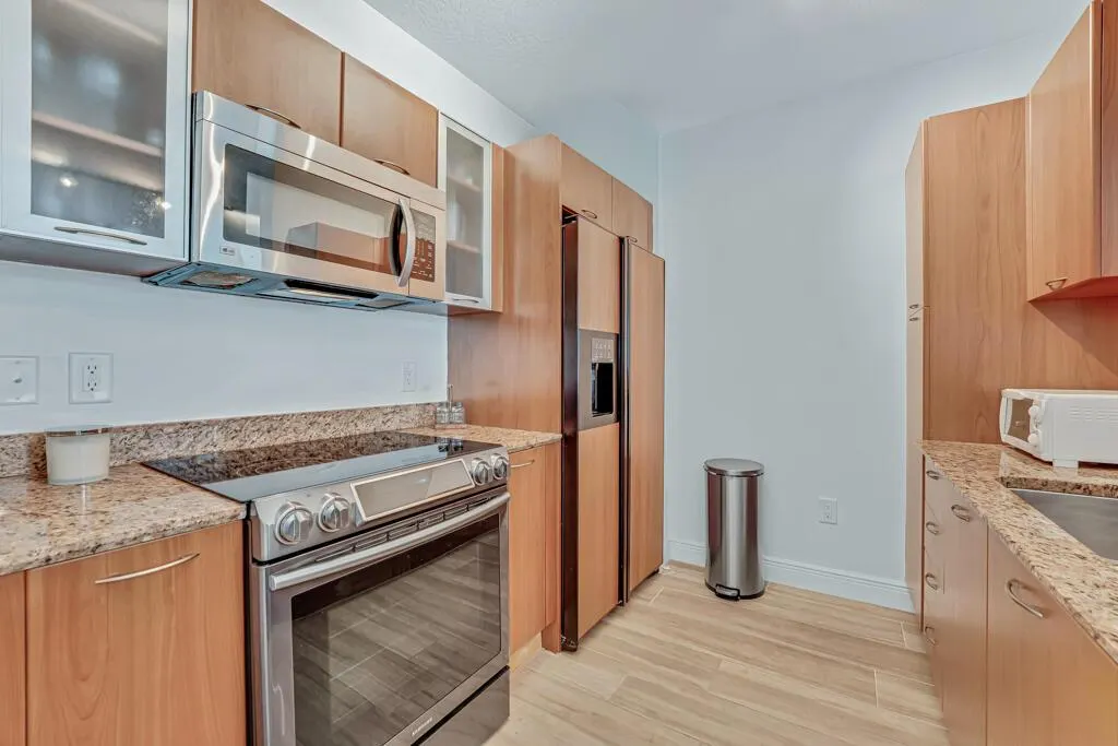 625 Casa Loma Boulevard, #707