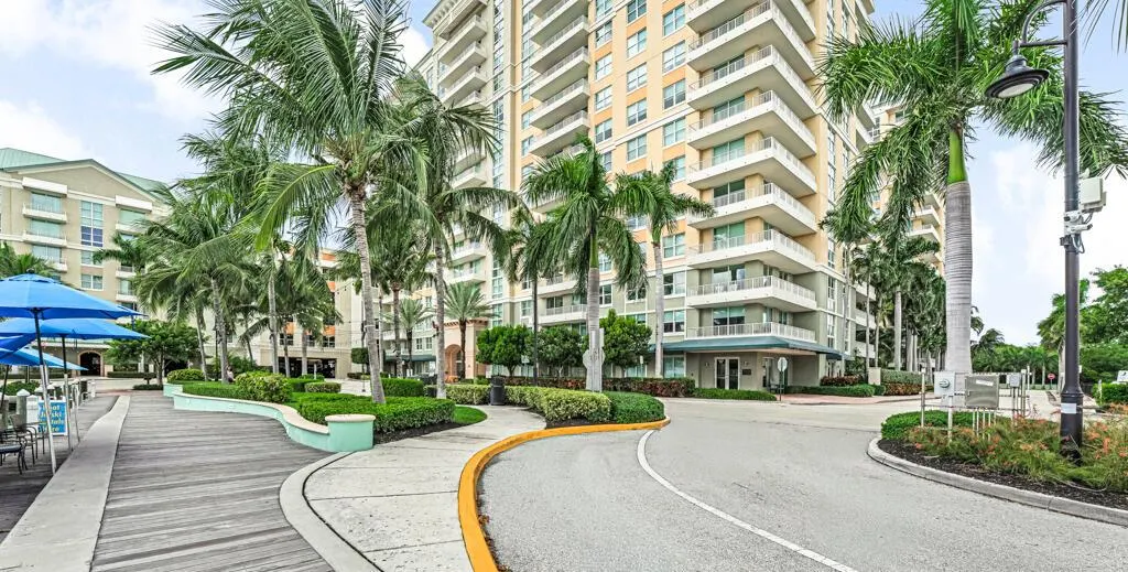 625 Casa Loma Boulevard, #707