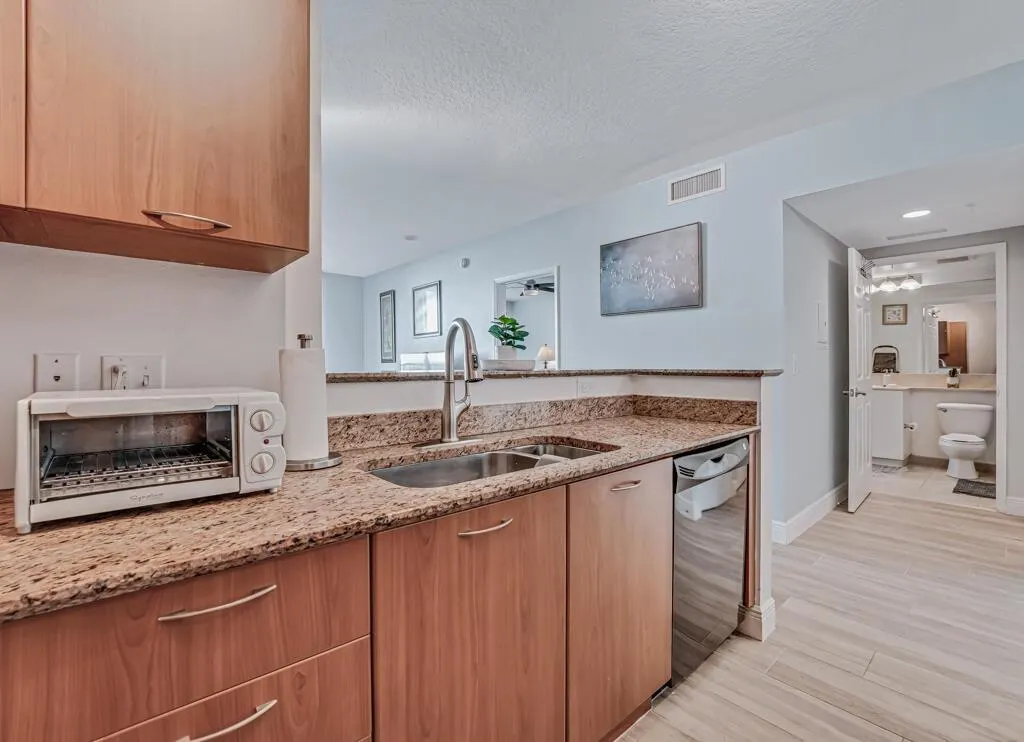625 Casa Loma Boulevard, #707