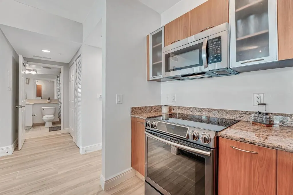 625 Casa Loma Boulevard, #707