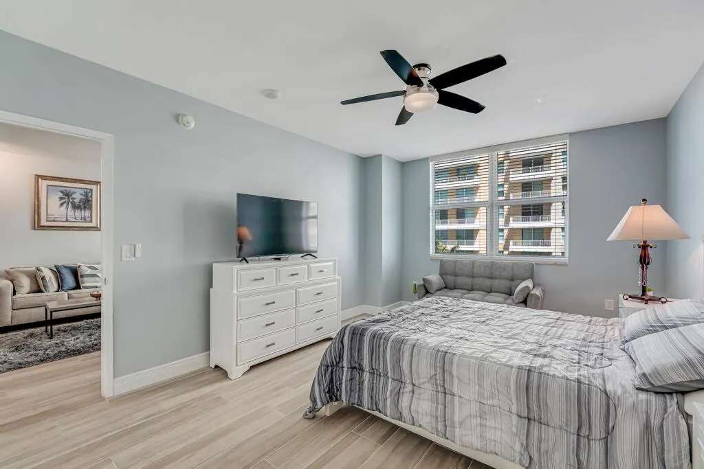 625 Casa Loma Boulevard, #707