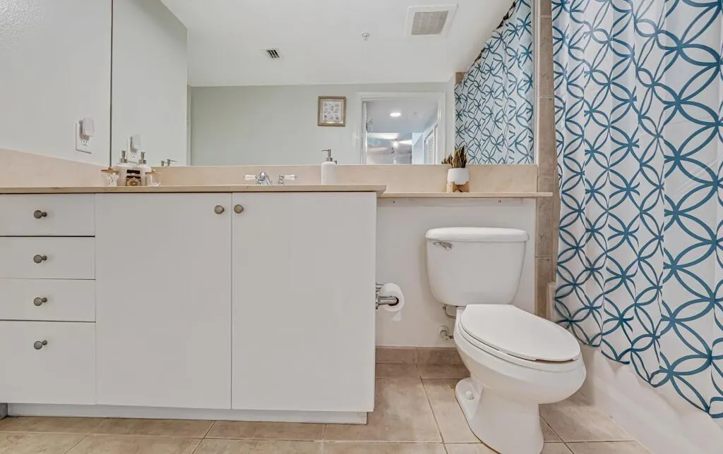 625 Casa Loma Boulevard, #707