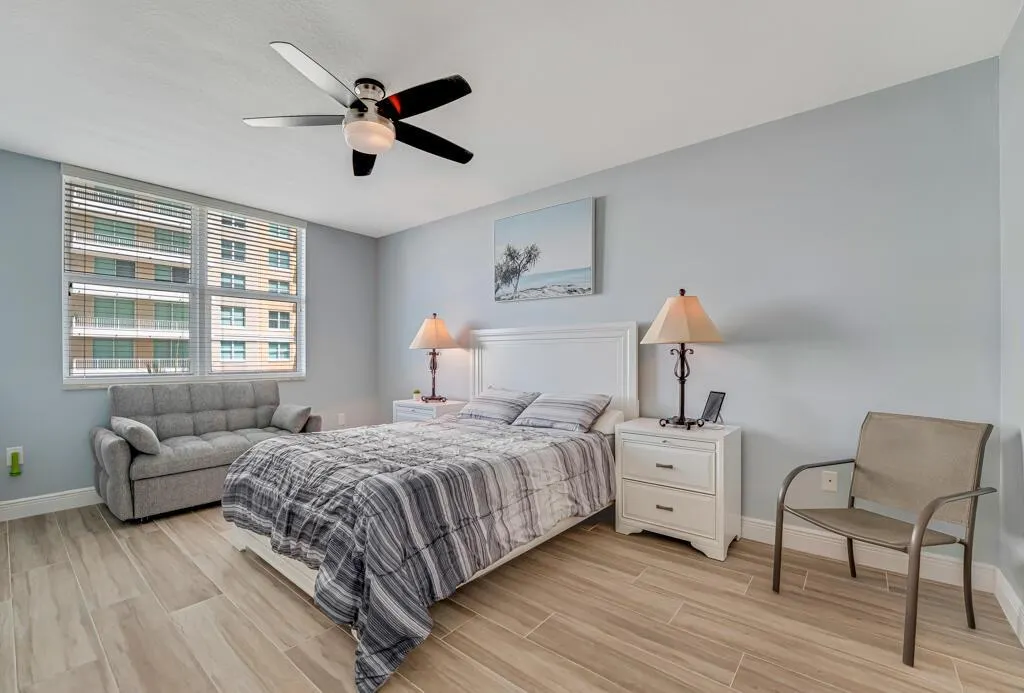 625 Casa Loma Boulevard, #707