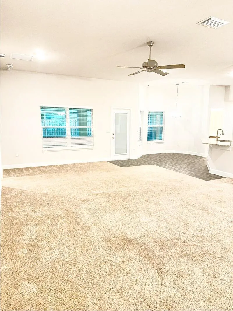 5237 NW Reba Circle