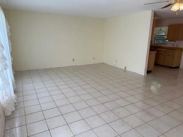 169 Dove Circle