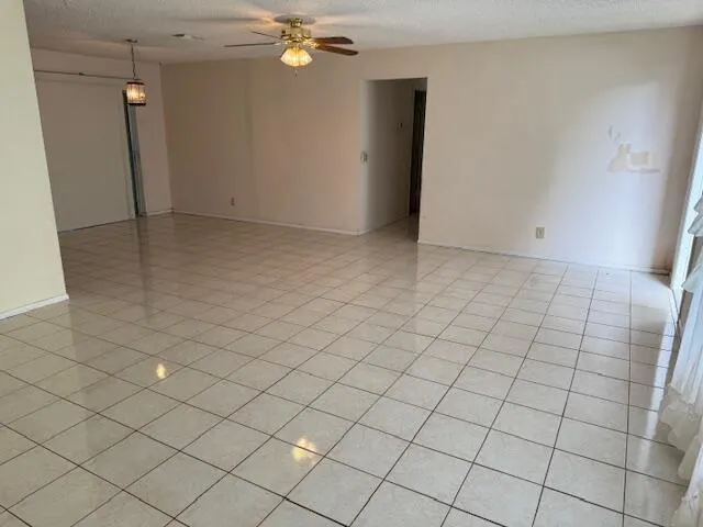 169 Dove Circle