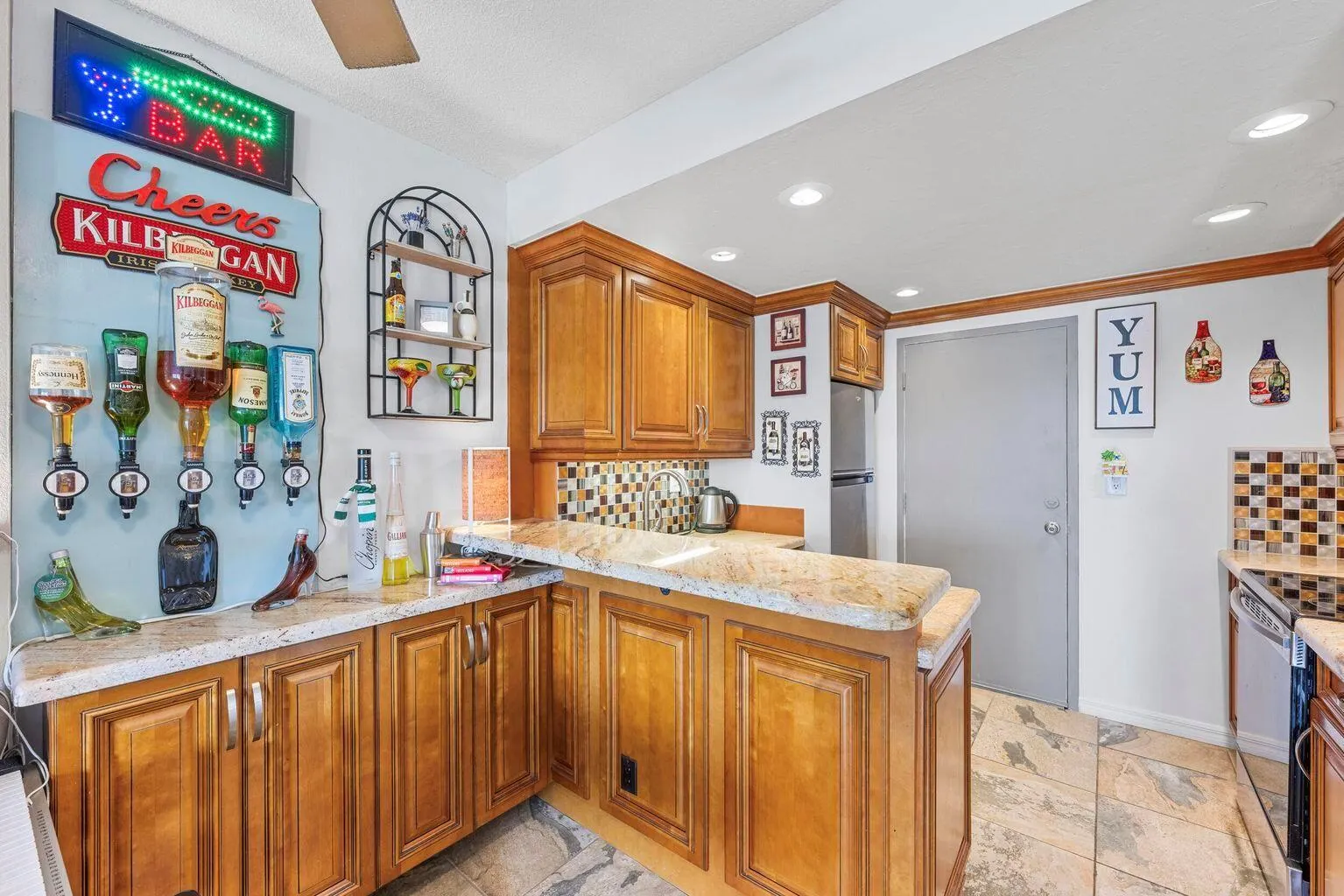 1831 NE 38th Street, #410