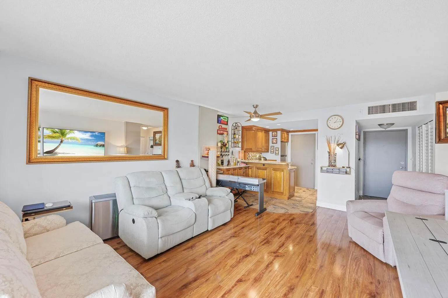 1831 NE 38th Street, #410