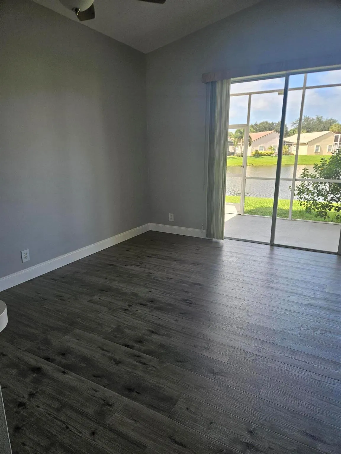340 NW Breezy Point Loop