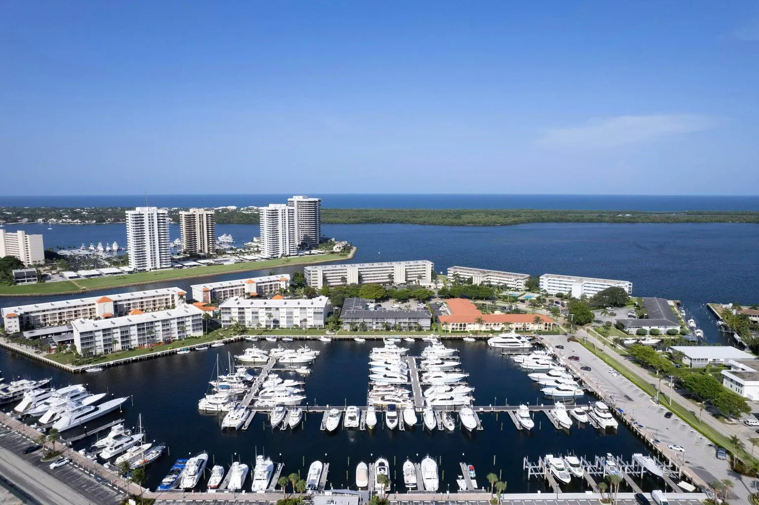 21 Yacht Club Drive, #102