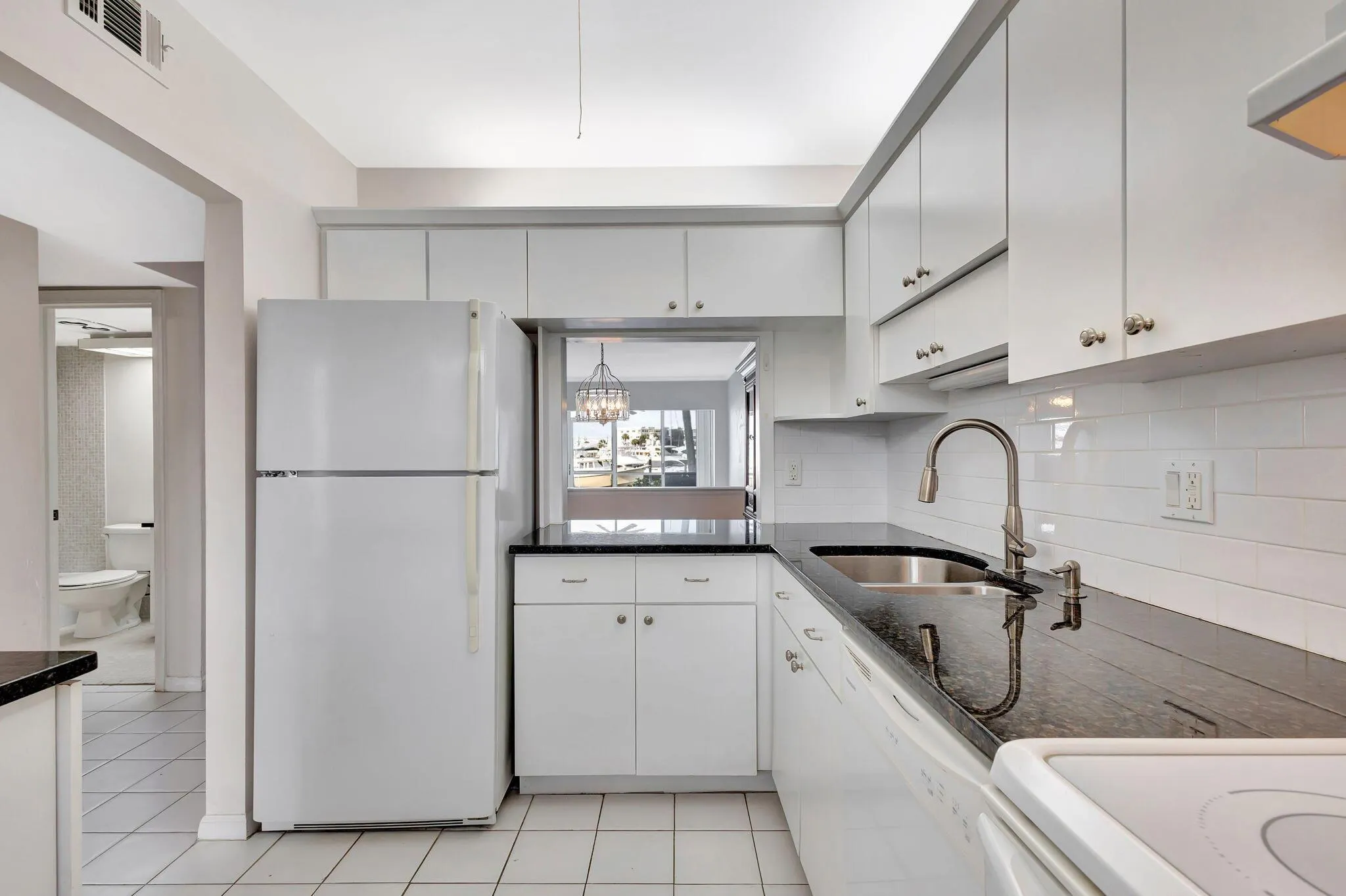21 Yacht Club Drive, #102