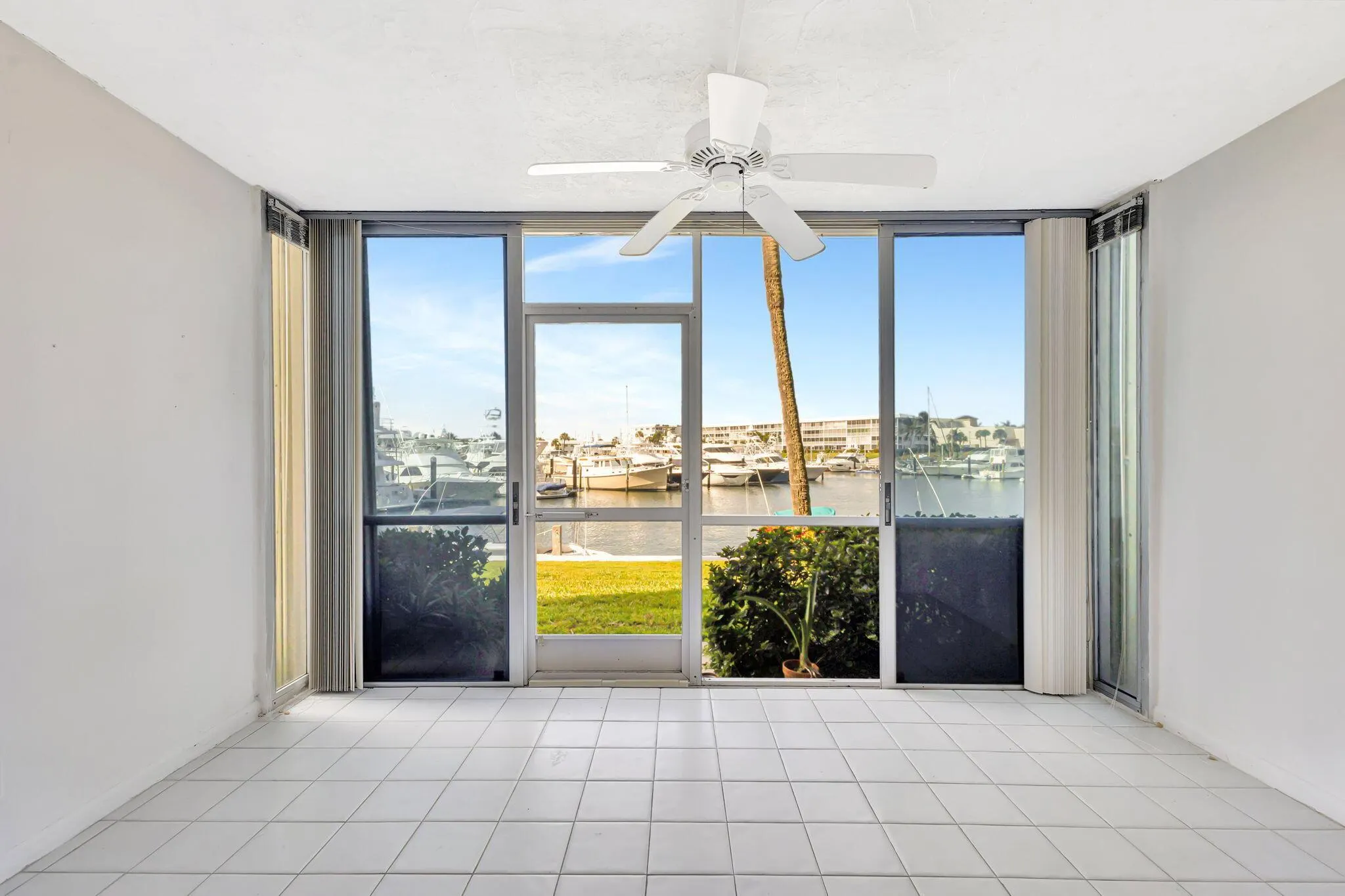 21 Yacht Club Drive, #102