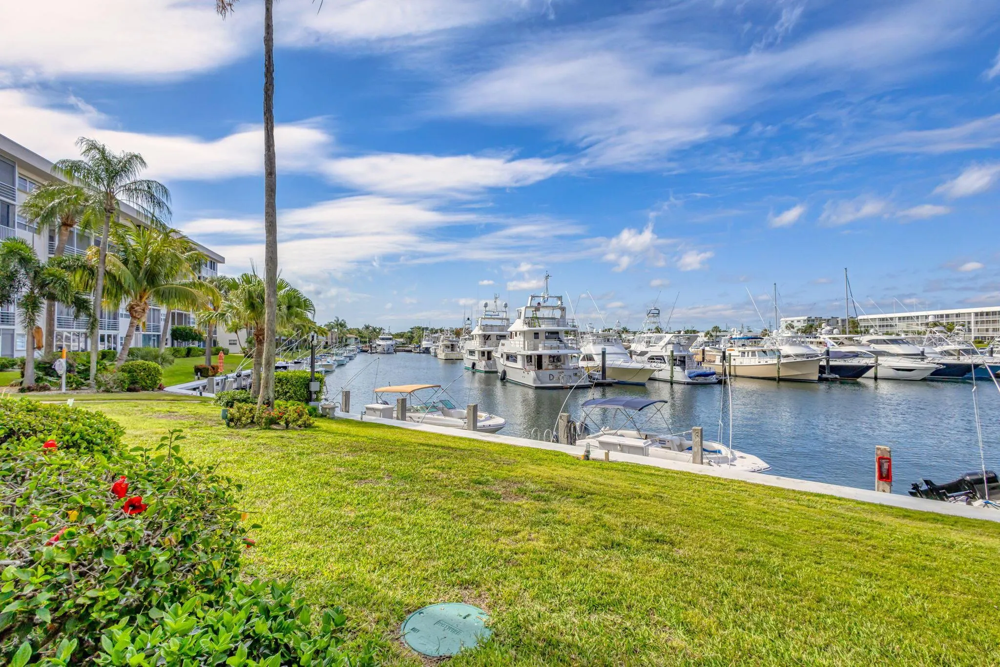 21 Yacht Club Drive, #102