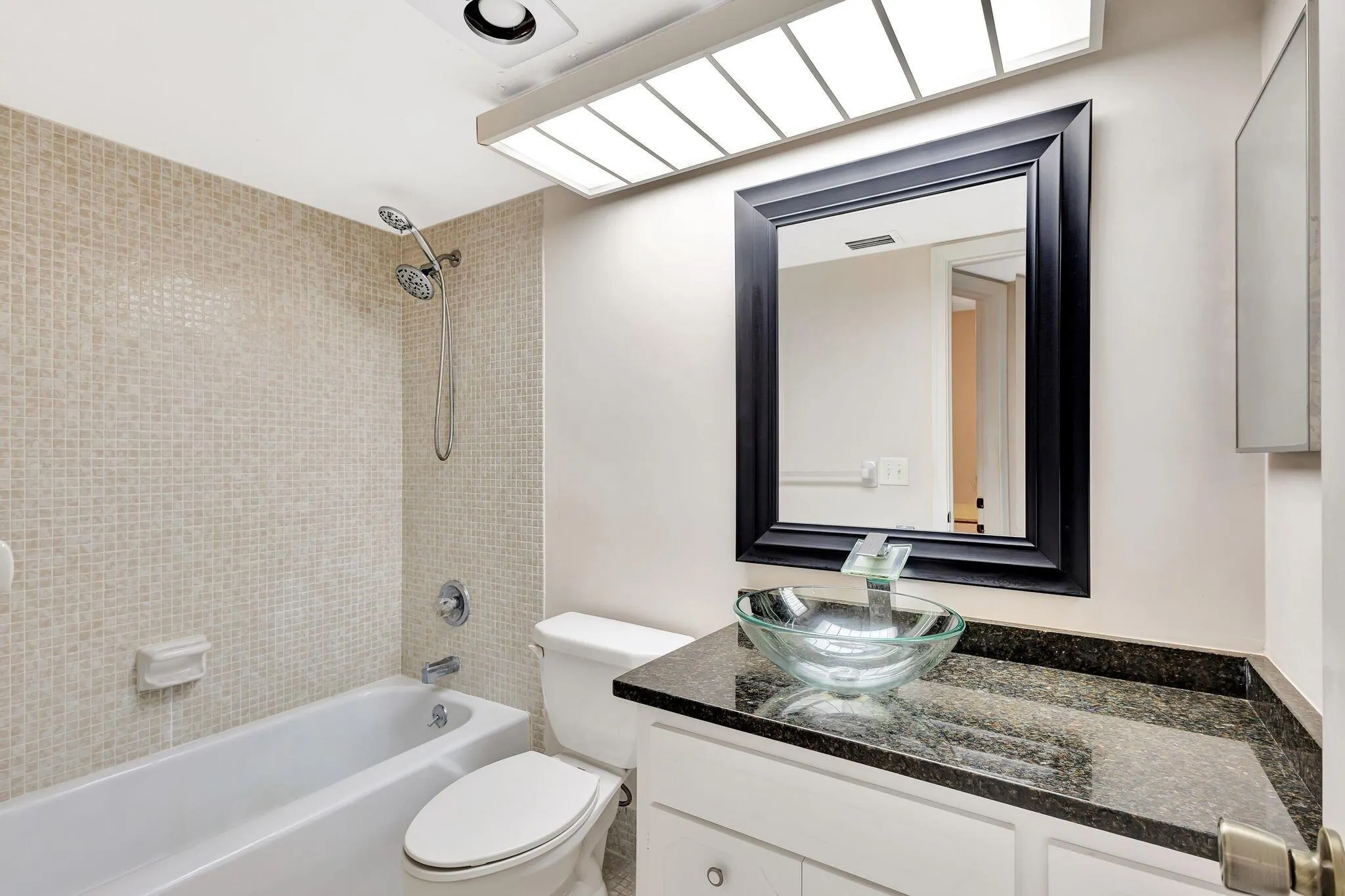 21 Yacht Club Drive, #102