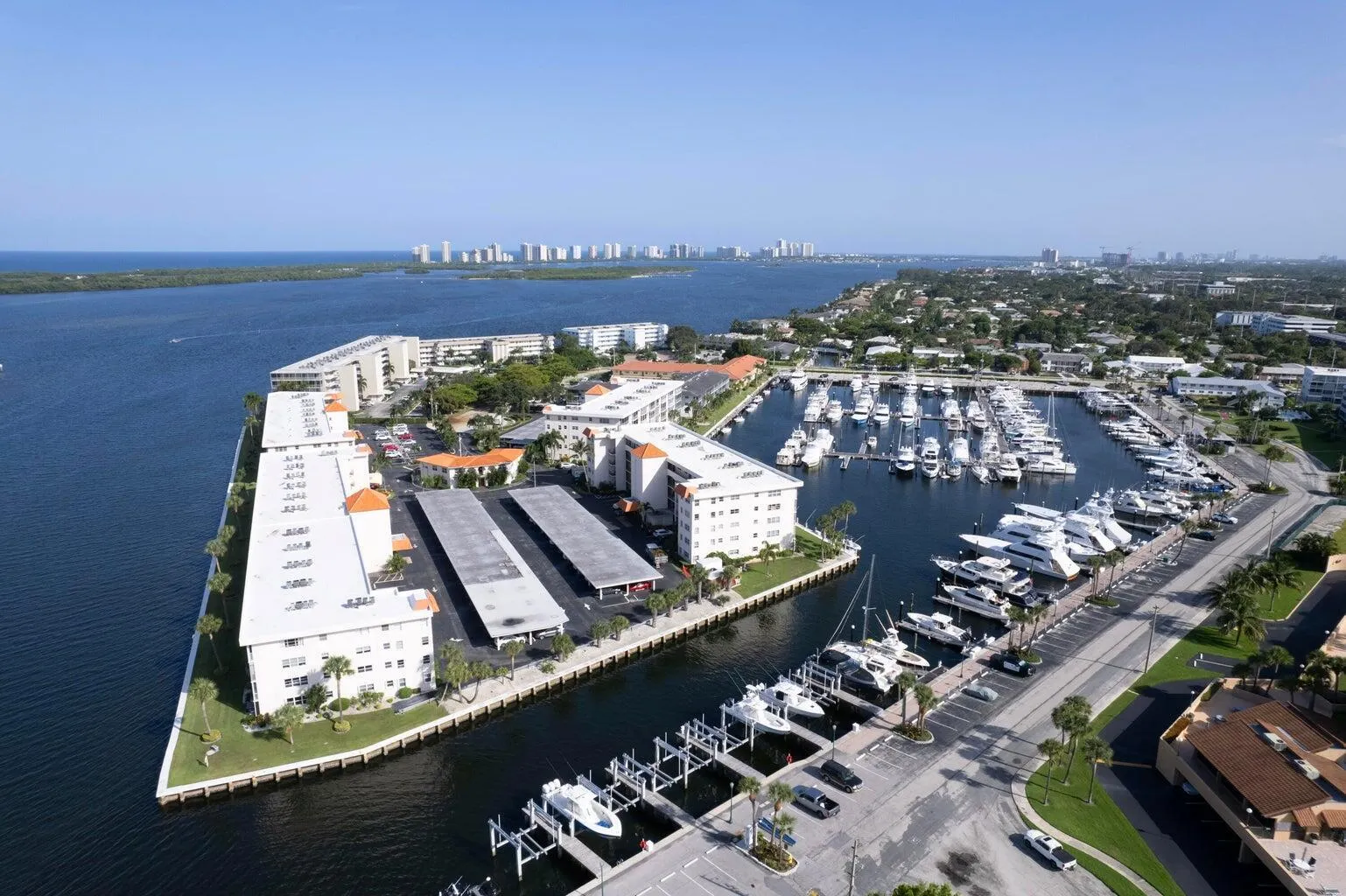 21 Yacht Club Drive, #102