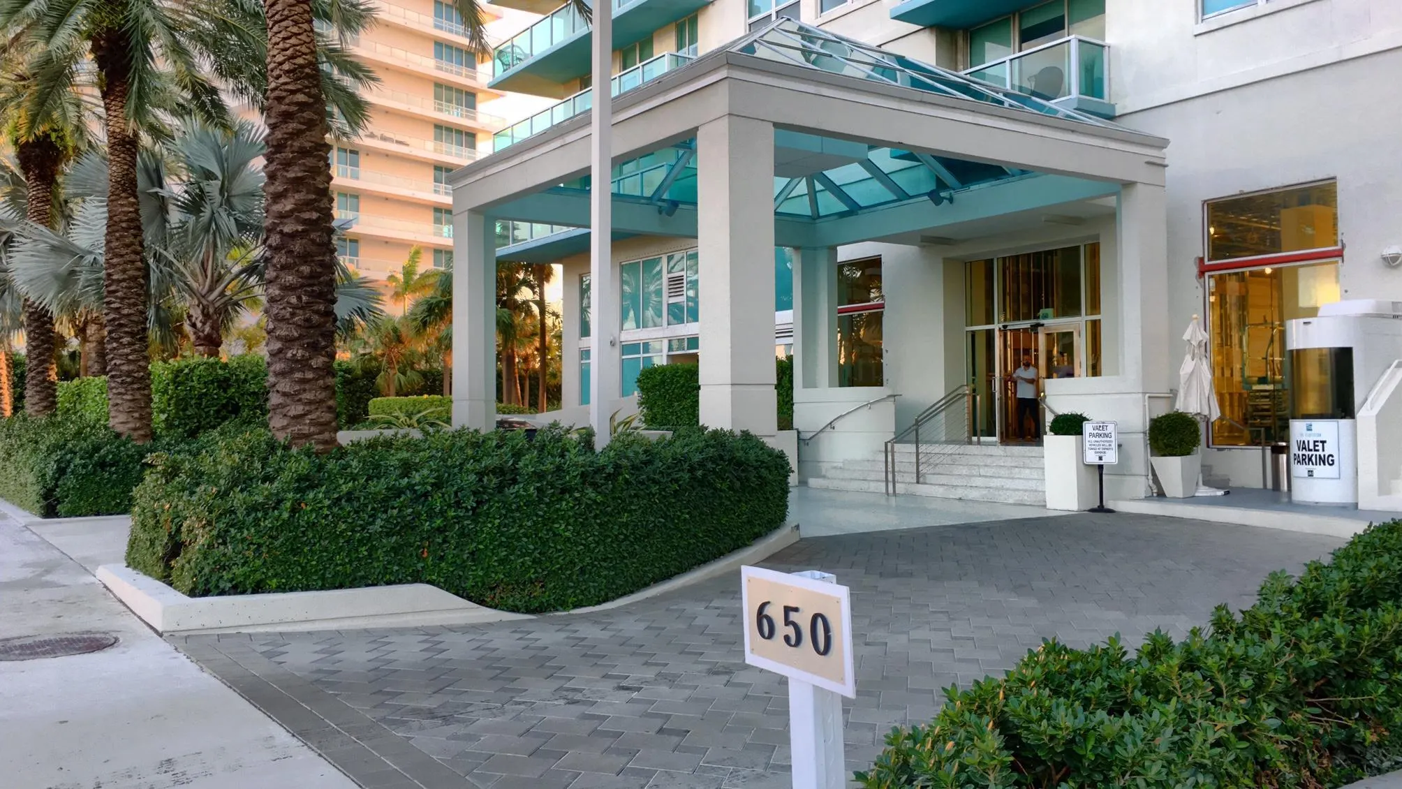 650 West Avenue, #2905