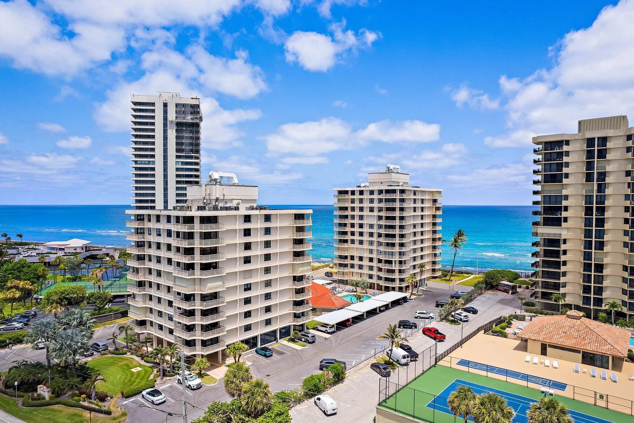 5480 N Ocean Drive, #A3c