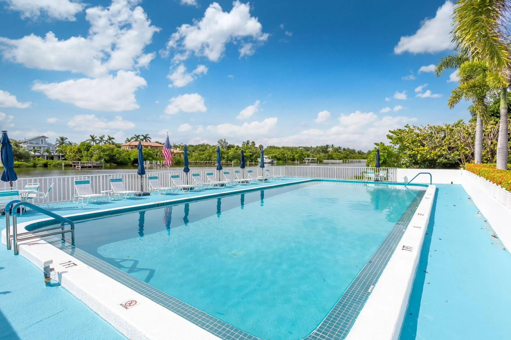 4001 S South Ocean Boulevard, #200
