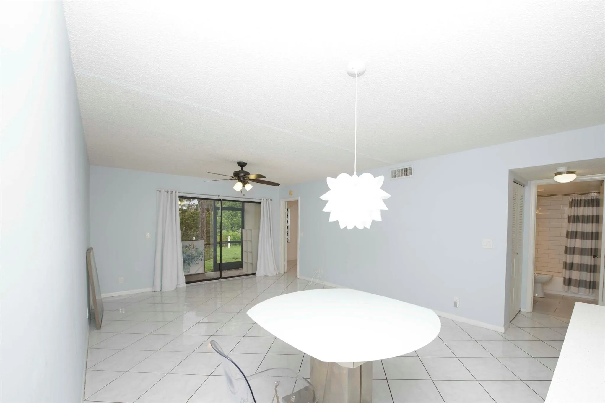 4689 Lucerne Lakes E Boulevard E, #106