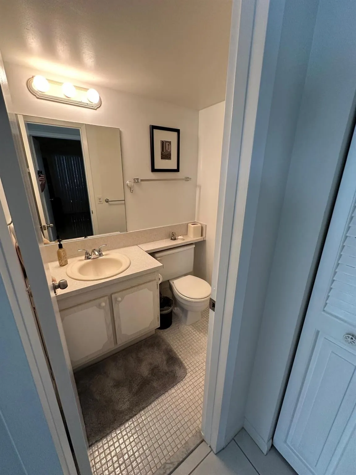 467 Mansfield L