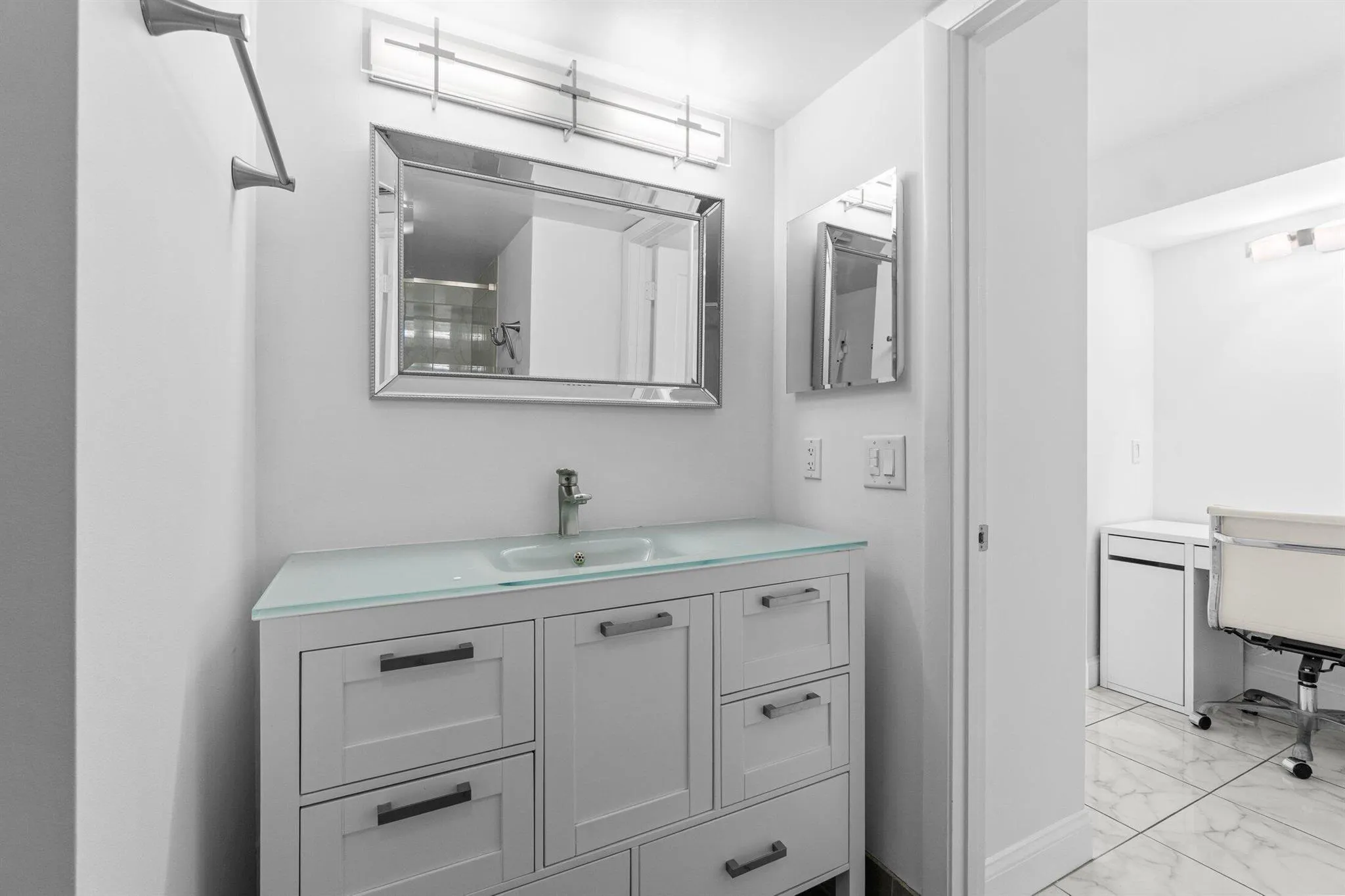 6562 Boca Del Mar Drive, #527