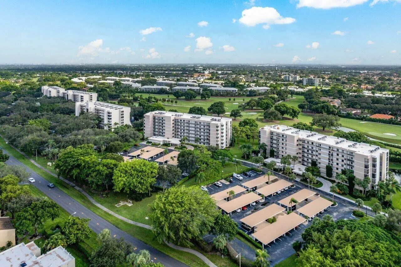 6562 Boca Del Mar Drive, #527