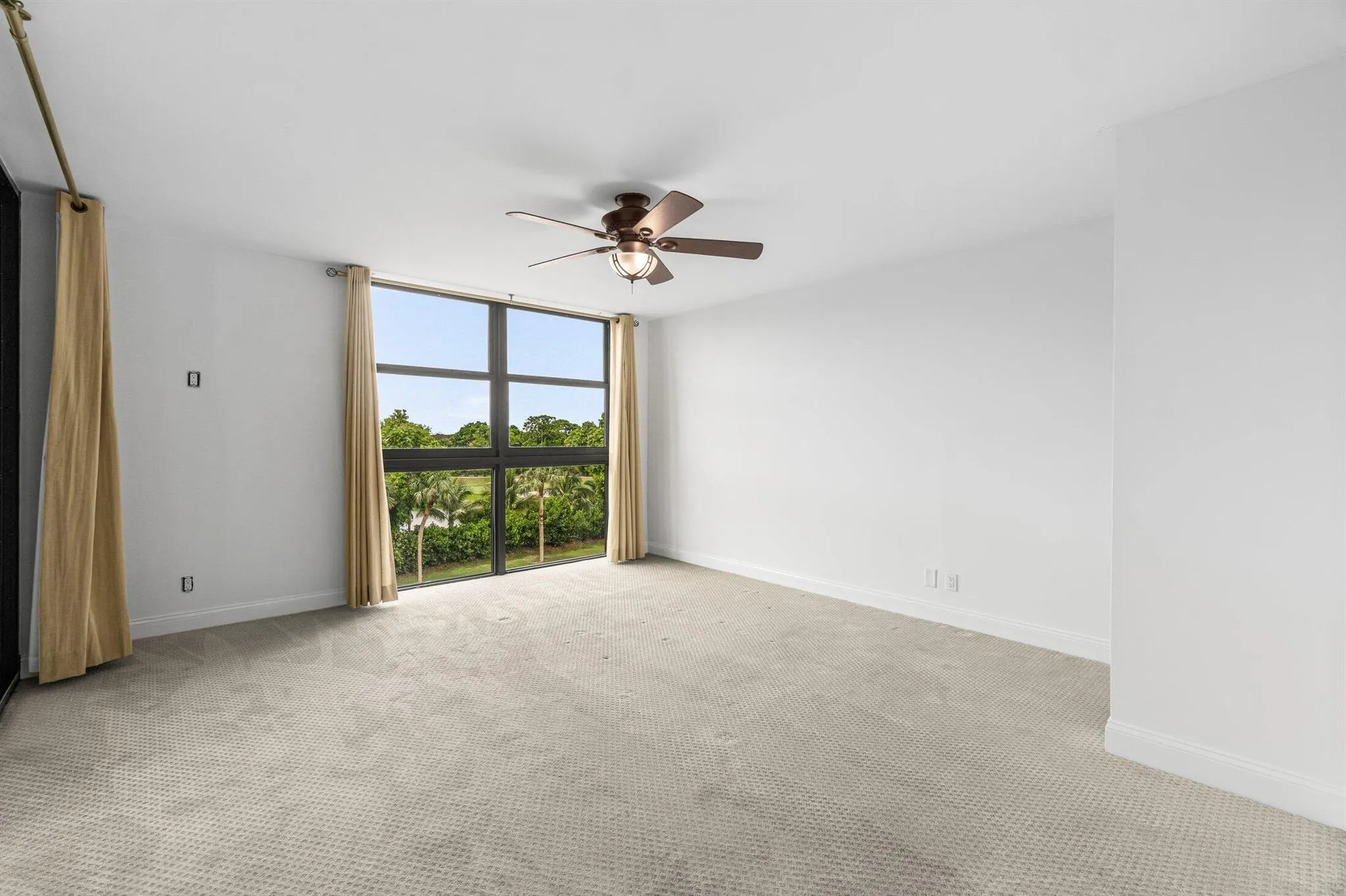 6562 Boca Del Mar Drive, #527