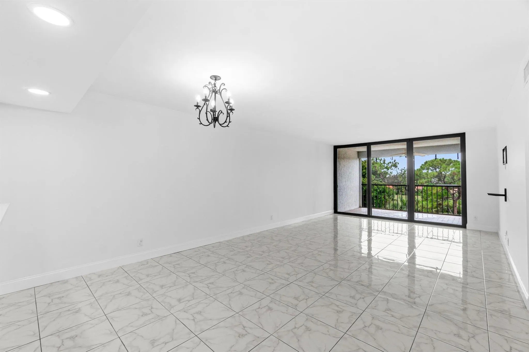 6562 Boca Del Mar Drive, #527