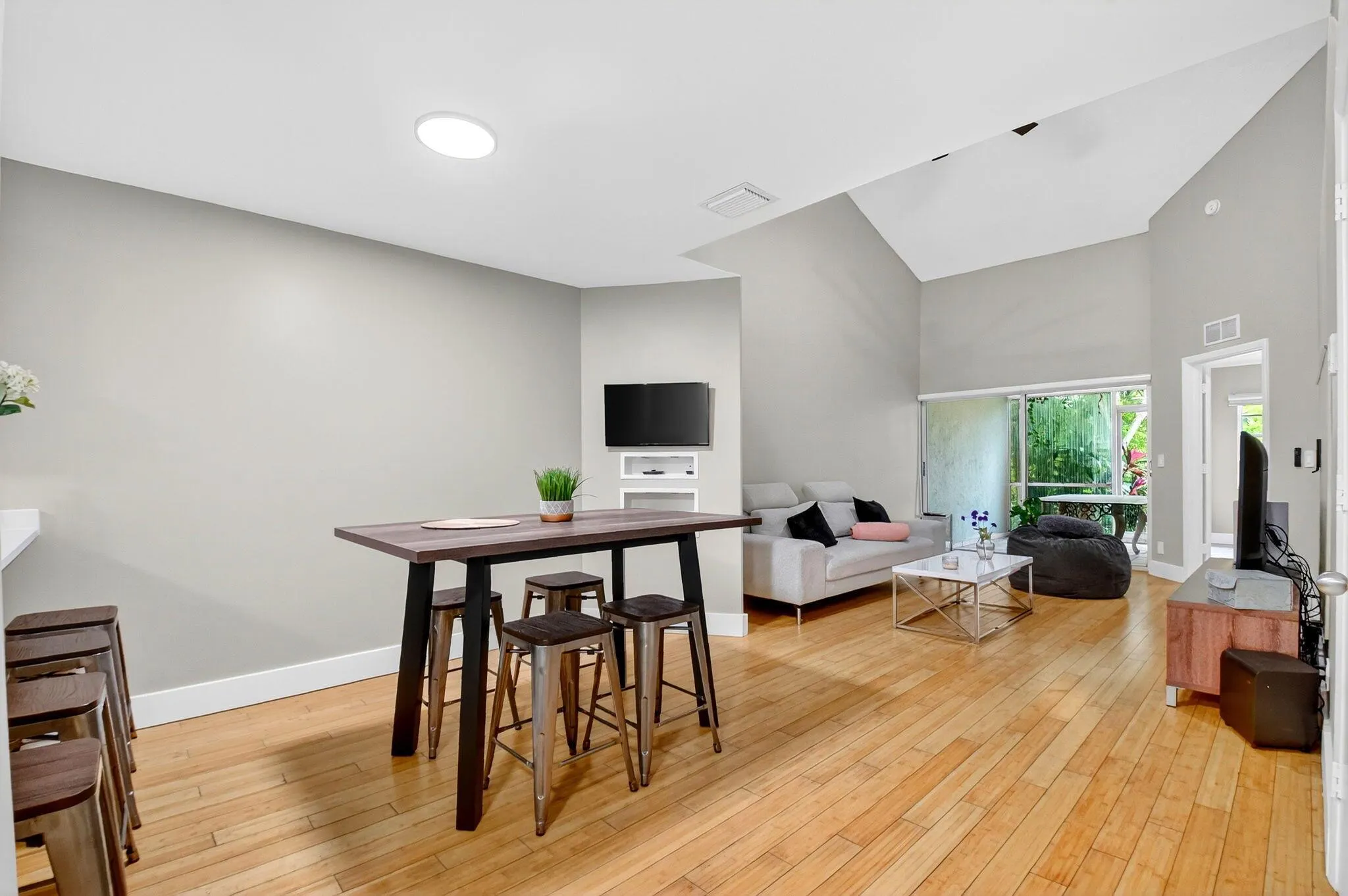 203 Maplewood Drive