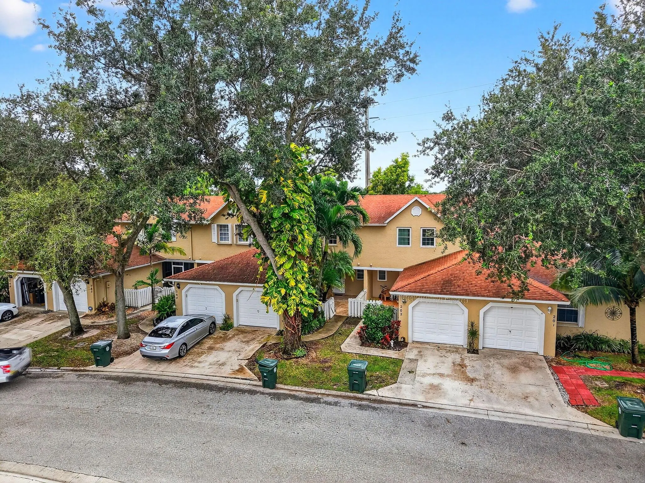 203 Maplewood Drive