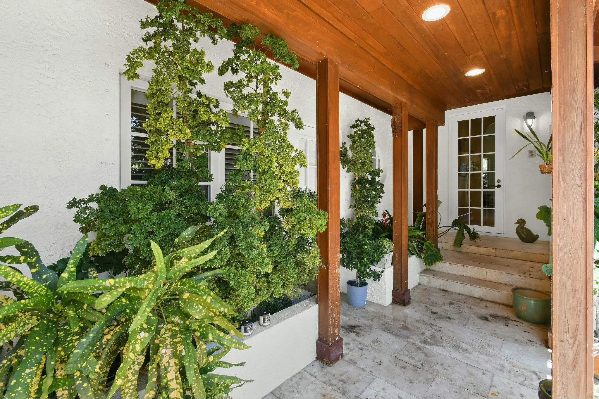 201 Avila Road