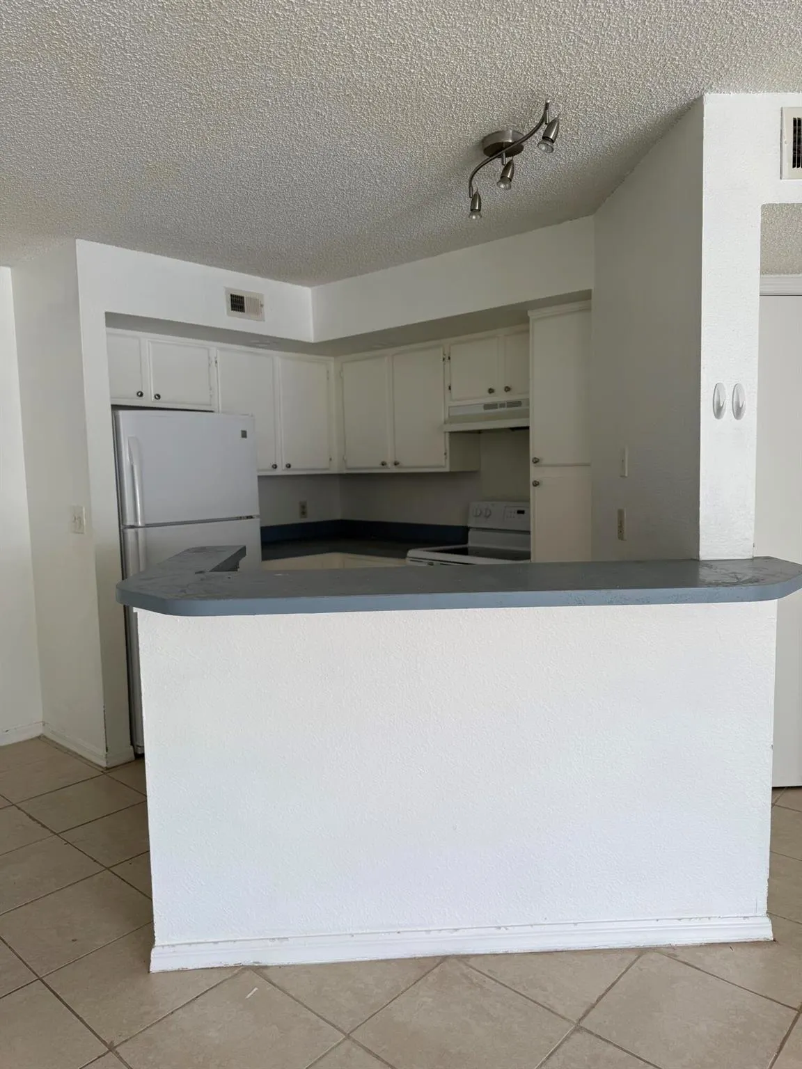 1401 Village Boulevard, #1113