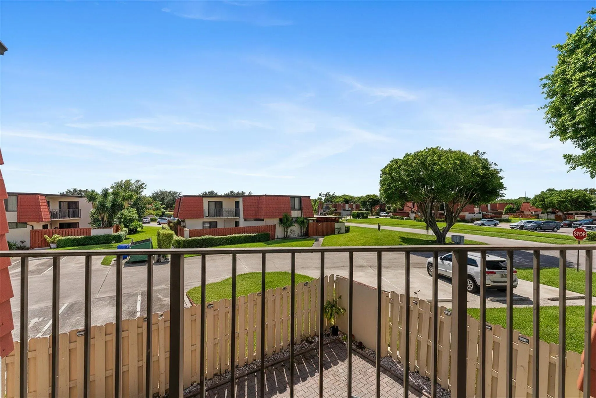 3807 Victoria Drive NE, #3807