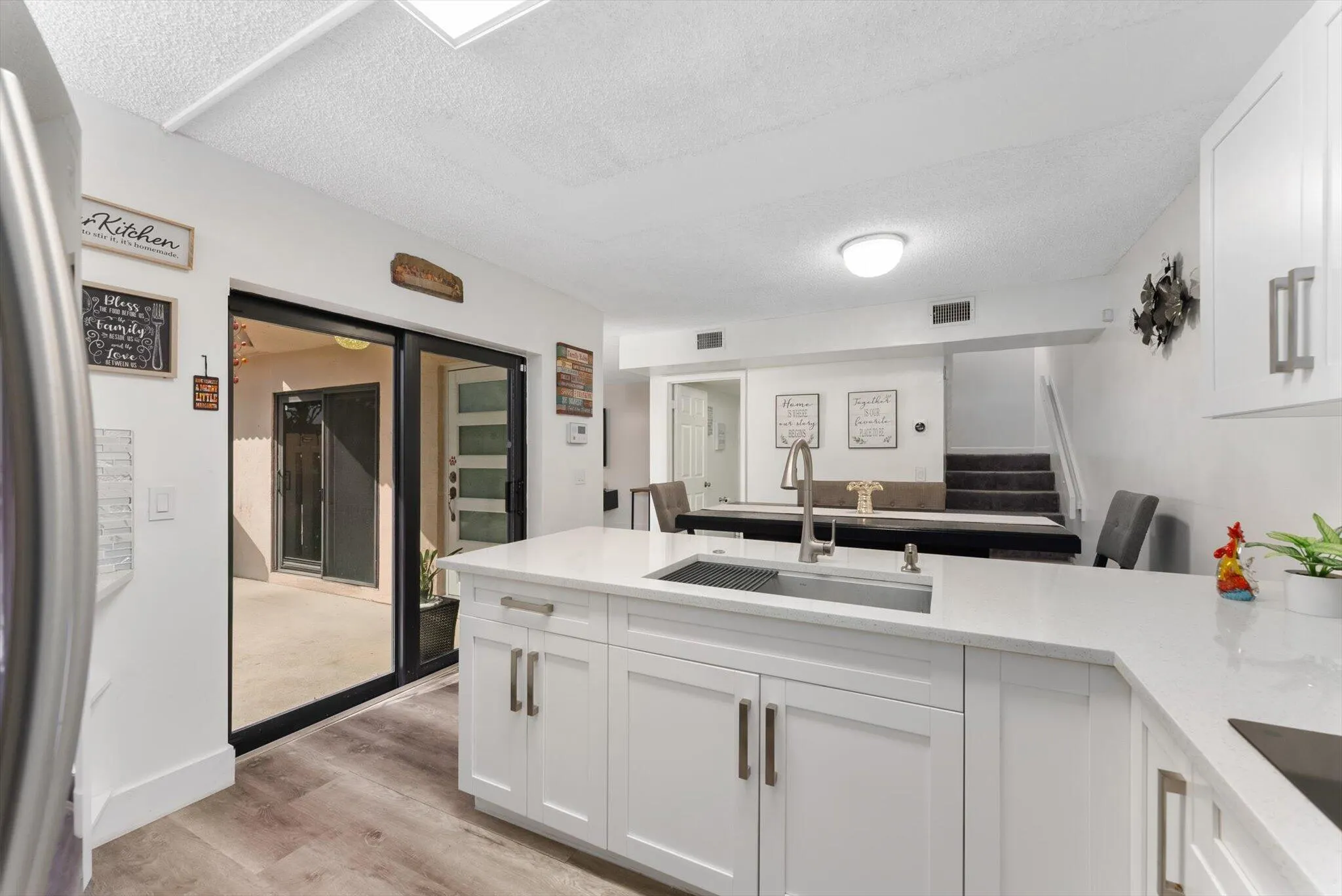 3807 Victoria Drive NE, #3807