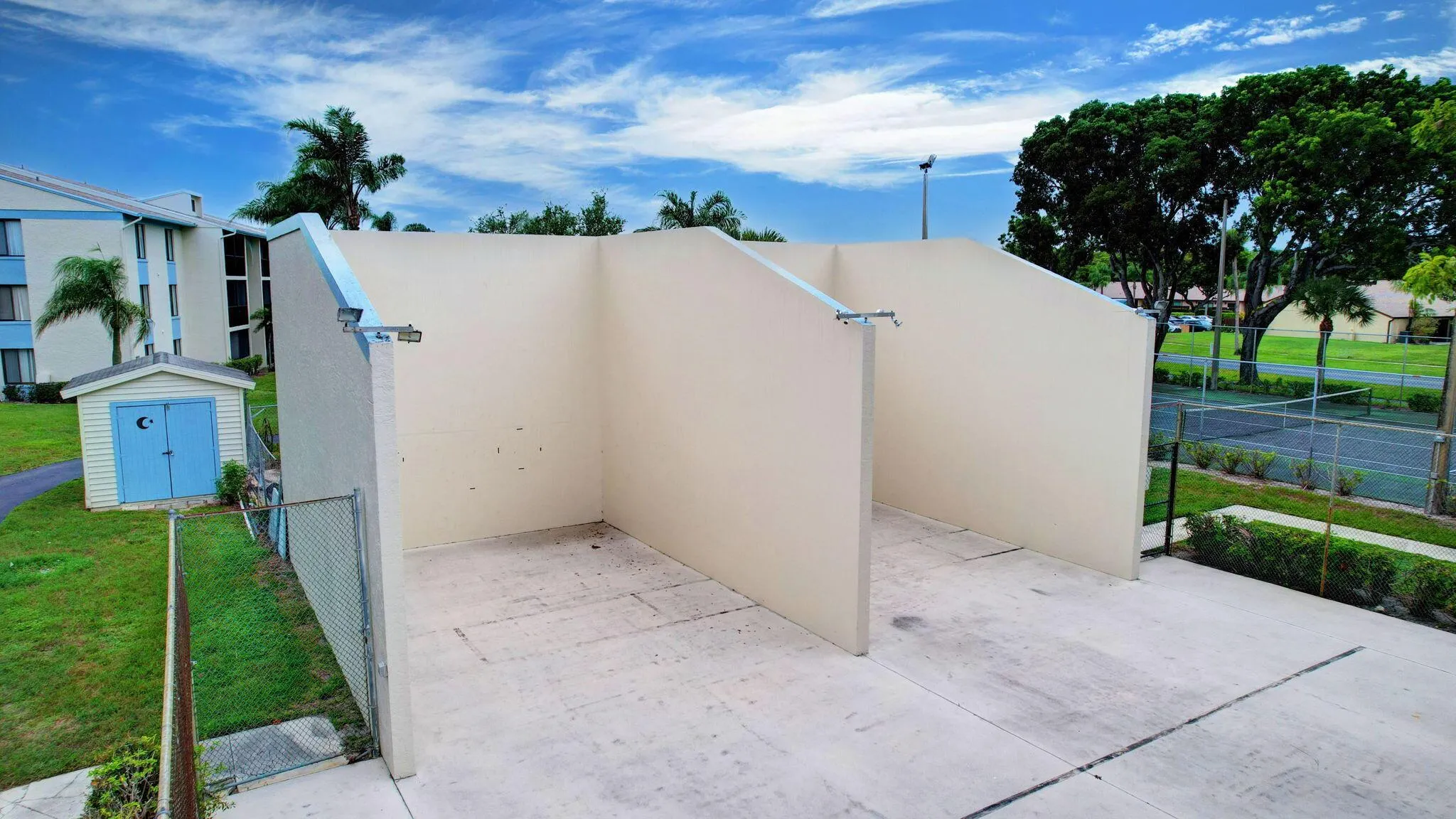 1005 Green Pine Boulevard, #E1