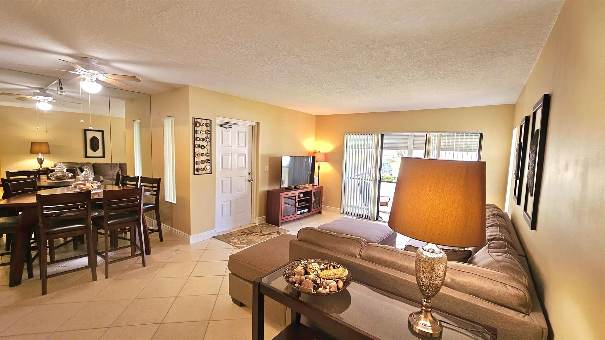 1005 Green Pine Boulevard, #E1