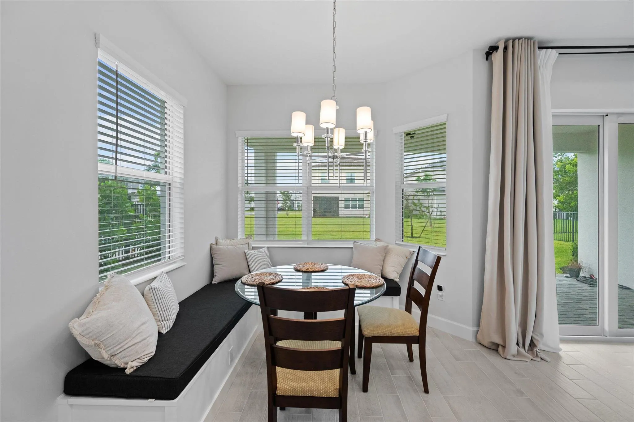 5549 Zestar Lane