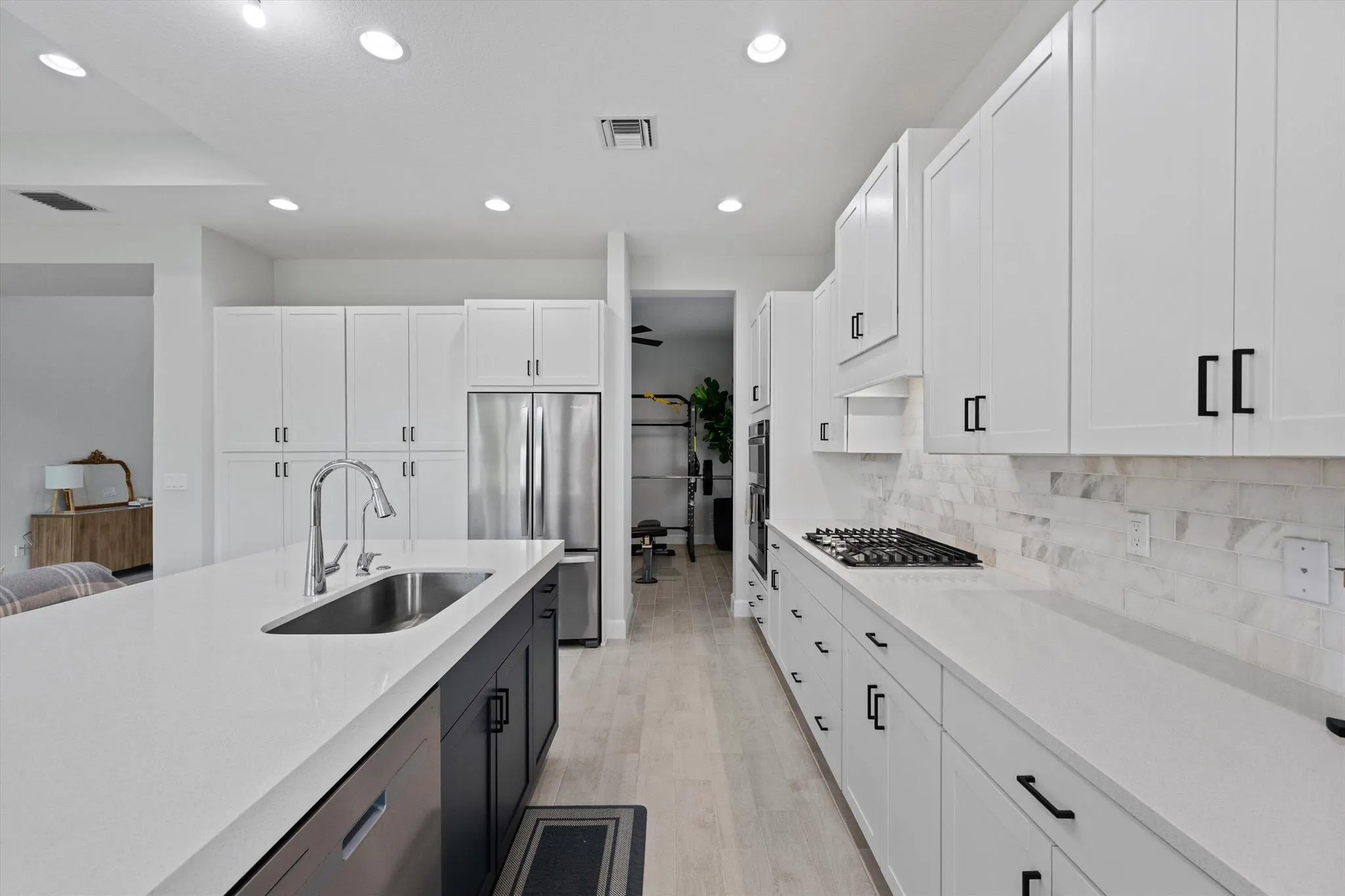 5549 Zestar Lane