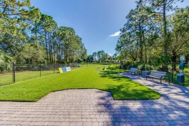 8705 Tompson Point Road