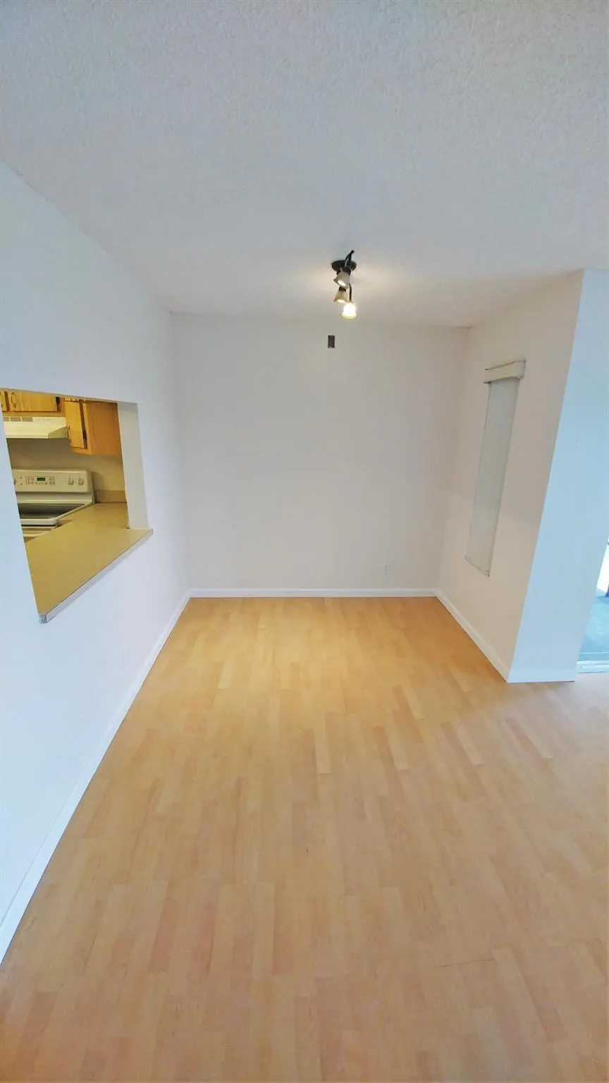 1001 Green Pine Boulevard, #C2